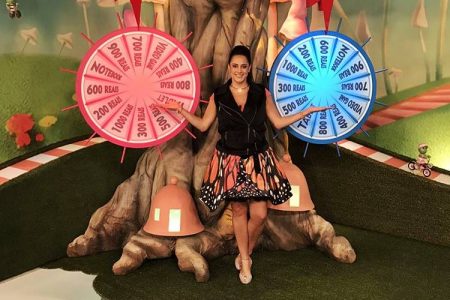Silvia Abravanel reúne equipe do “Bom Dia e Cia” para desmentir mau comportamento
