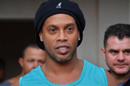 Globo surpreende e toma atitude em programa após Ronaldinho ser preso