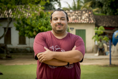 Chega ao fim o contrato de Luis Lobianco com a Globo