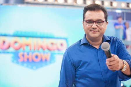 “Domingo Show” e “Domingo Espetacular” conquistam vice para a Record