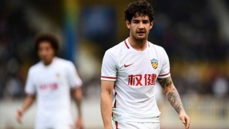 Alexandre Pato homenageia a irmã e emociona seguidores