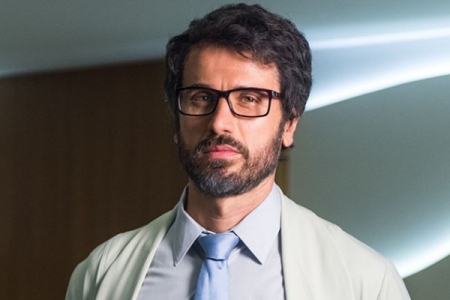 Eriberto Leão toma atitude com mulher que teve casa atingida por queimada