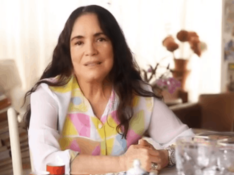 Regina Duarte questiona falta de convite para despedida do “Vídeo Show”