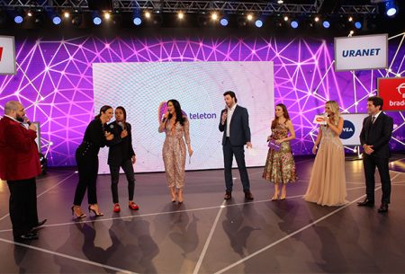 Ivete, Eliana, Gentili e Tirullipa fazem dança inusitada no Teleton e enlouquecem web