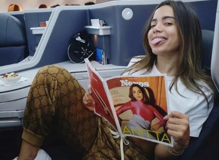 Conheça o jovem Ronan Carvalho, o novo boy de Anitta