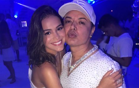 Após “unfollow” de Bruna Marquezine, David Brazil usa expressão da atriz para ironizar a situação