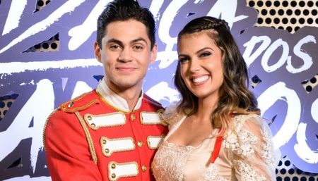 Lucas Veloso e ex-bailarina do Domingão rompem namoro