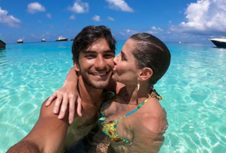 Deborah Secco se declara para Hugo Moura e derrete web