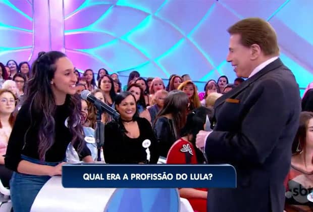 Silvio Santos pergunta profissão do Lula e respostas da plateia viralizam na web