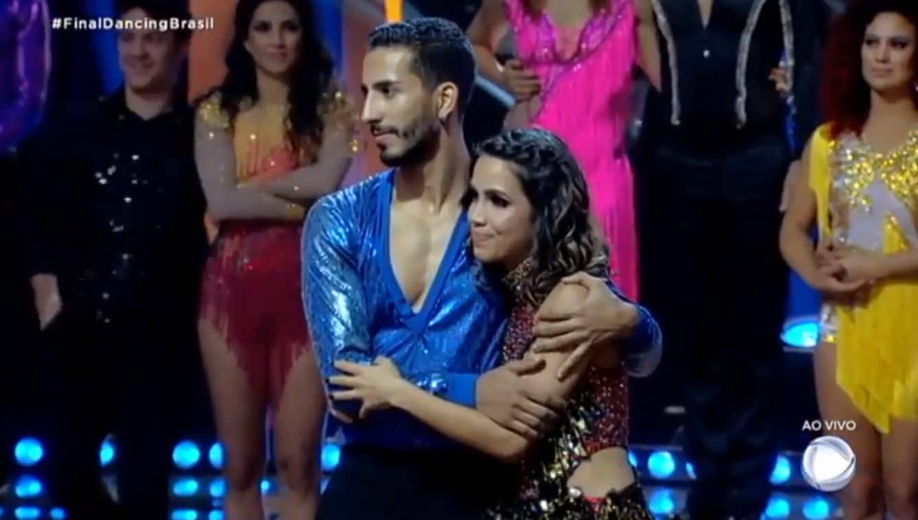 Pérola Faria vence a quarta temporada do “Dancing Brasil”