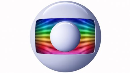 Globo denuncia perfil falso de diretora e faz alerta