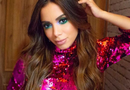 Após influência de famosa, Anitta se torna adepta do veganismo