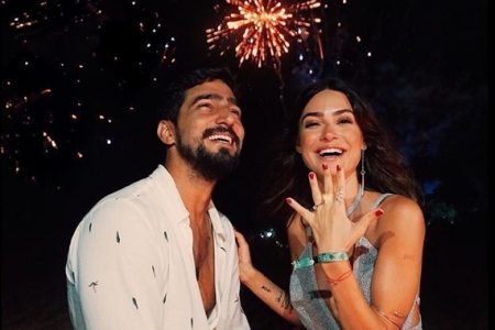 Surpreendida, Thaila Ayala fica noiva de Renato Góes