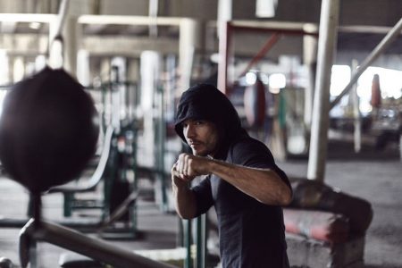 Globo estreia minissérie sobre Éder Jofre, ídolo do boxe