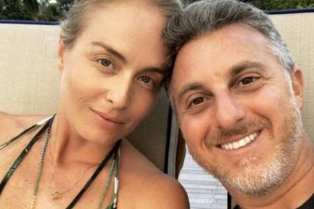 De férias, Angélica e Luciano Huck fazem safari na África