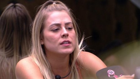 BBB 2019: Isabella revela que prefere deixar o reality a jogar sujo