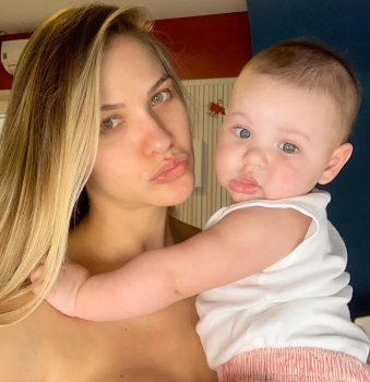 Andressa Suita e Adriana Sant’Anna brincam com namoro de filhos e fãs criticam