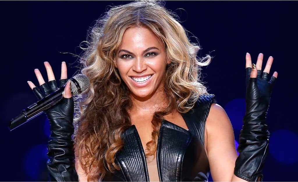Beyoncé oferece ingressos vitalícios para fãs; entenda!