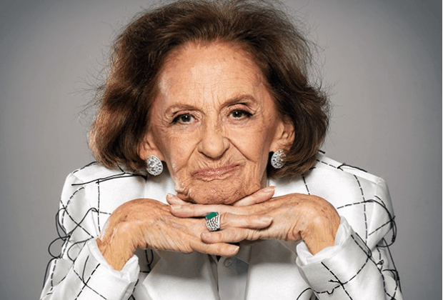 Aos 91 anos, Laura Cardoso “causa” em ensaio, detona ditadura e celebra o amor