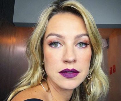 Aos 42 anos, Luana Piovani surpreende em foto de biquíni