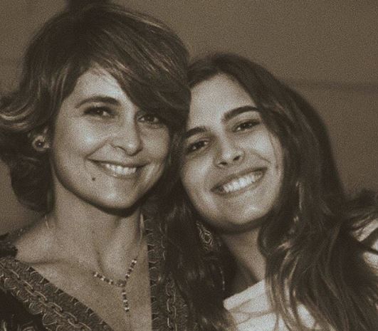 Claudia Abreu publica foto rara da filha e faz homenagem
