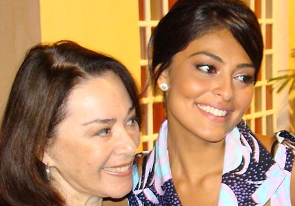 Nívea Maria celebra parceria com Juliana Paes em “Dias Felizes”