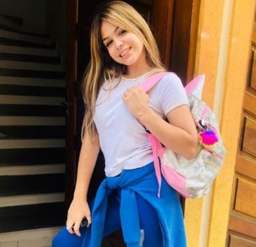Melody publica foto “inovadora” e é criticada por internautas