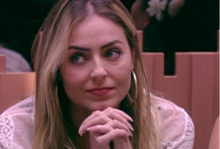 BBB 2019: Paula revela em quem pretende votar no próximo paredão