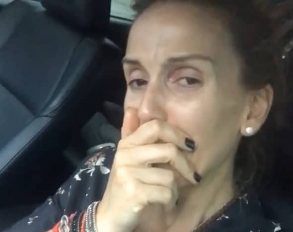 Mariana Ferrão chora ao lembrar de Ricardo Boechat