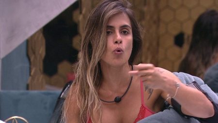 BBB 2019: Carol surpreende ao criticar ex-BBB Maycon