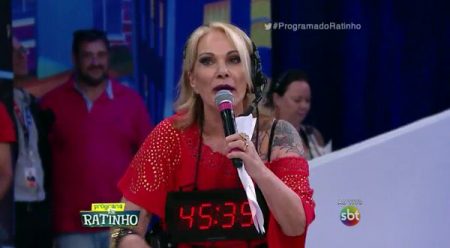 Ex-diretora de Faustão defende Bolsonaro e dispara contra a Globo