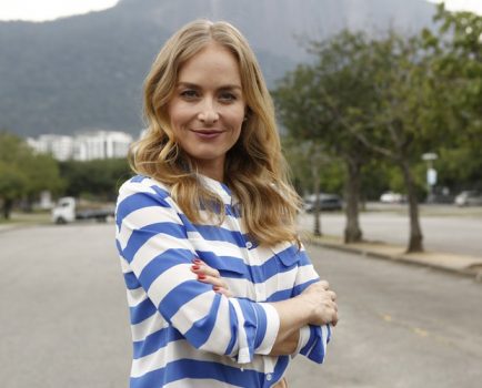 Direção da Globo define futuro de Angélica