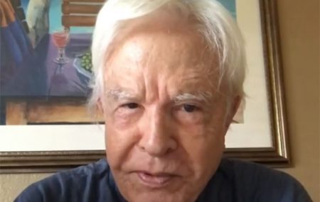 Cid Moreira revela que deixou o Brasil para morar no exterior