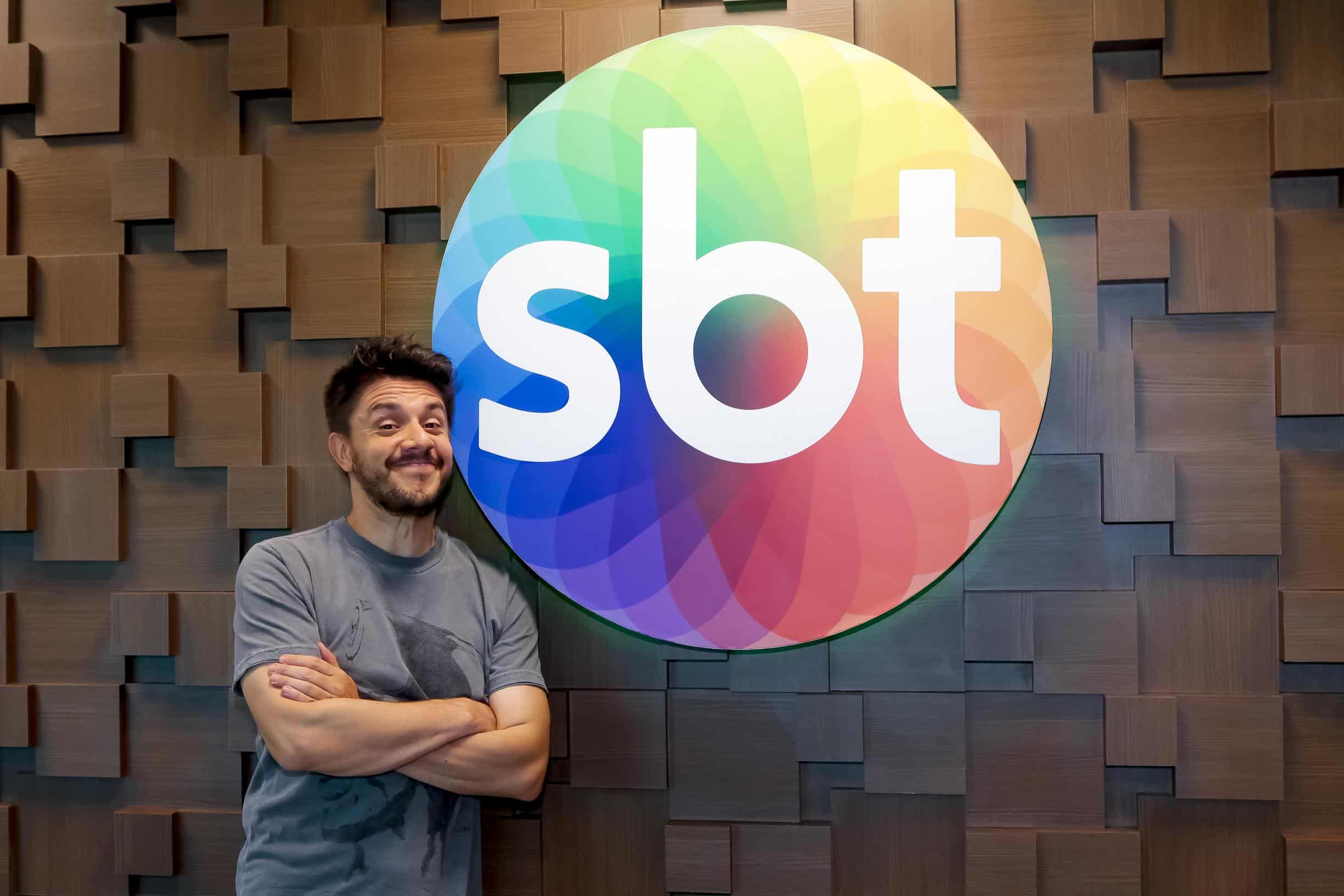 Oscar Filho assina com o SBT para trabalhar com Maisa Silva