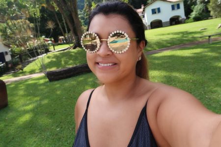 Netinha de Preta Gil imita a cantora em vídeo fofo