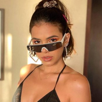 Bruna Marquezine é hostilizada durante passagem pelo Carnaval de Salvador