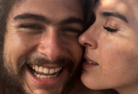 Tatá Werneck tem enjoo e faz “cara feia” em selfie com Rafa Vitti