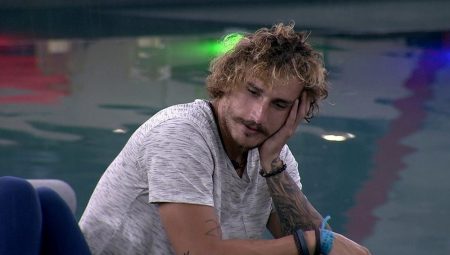 BBB 2019: Alan afirma ter certeza que Hana está com outro homem