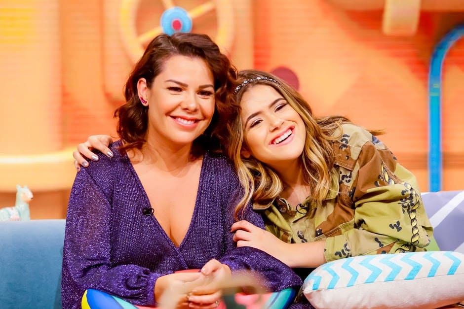Maisa mostra Fernanda Souza “dando dedo” no programa de Eliana e cena viraliza