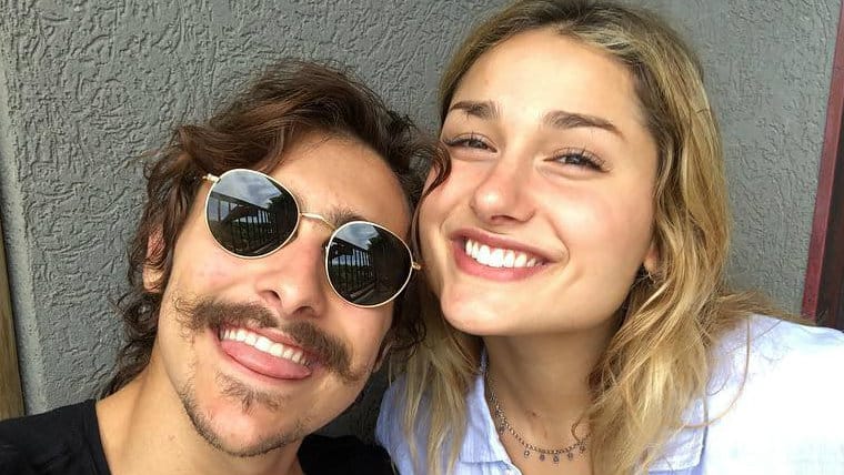 Sasha e Bruno Montaleone fazem selfie malhando e ator revela detalhe