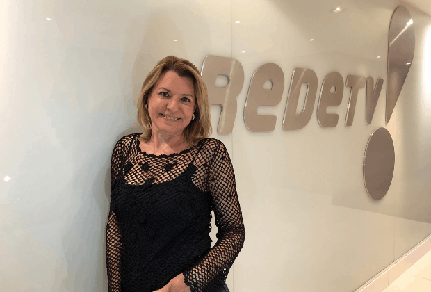 Olga Bongiovanni mostra preparativos para estreia na RedeTV!
