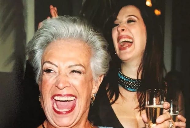 Morre Odette, mãe de Claudia Raia, aos 95 anos; atriz lamenta