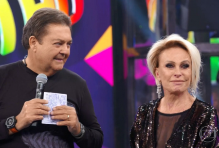 Artistas se emocionam na comemoração dos 30 anos do “Domingão do Faustão”