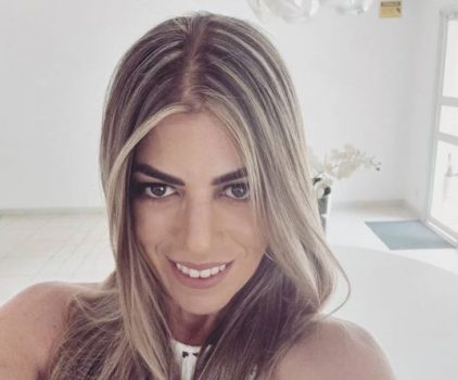 Bruna Surfistinha provoca Jair Bolsonaro e é atacada