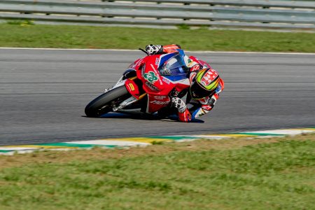 Campeonato de motovelocidade derrapa na RedeTV!, que bomba com “Encrenca”