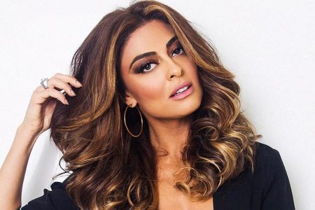 Juliana Paes dá o que falar após posar com Paula na Globo