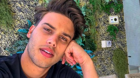 Jonathan Couto não paga pensão da filha após determinação da Justiça