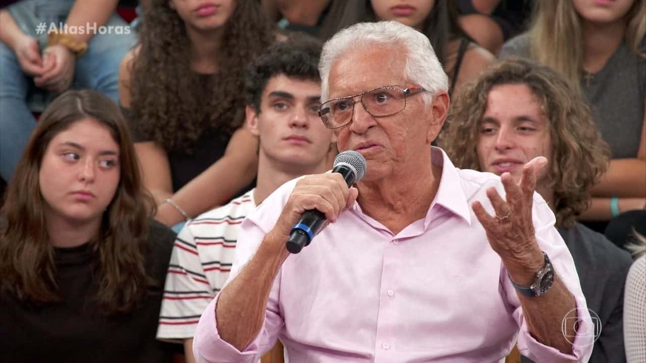 Na Globo, Carlos Alberto de Nóbrega confessa dificuldade com humoristas