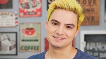 Felipe Neto pede ajuda para denunciar brasileiro que ofendeu mulher nos EUA