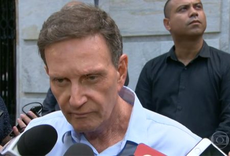 Crivella empurra repórter da Globo e detona emissora, que responde